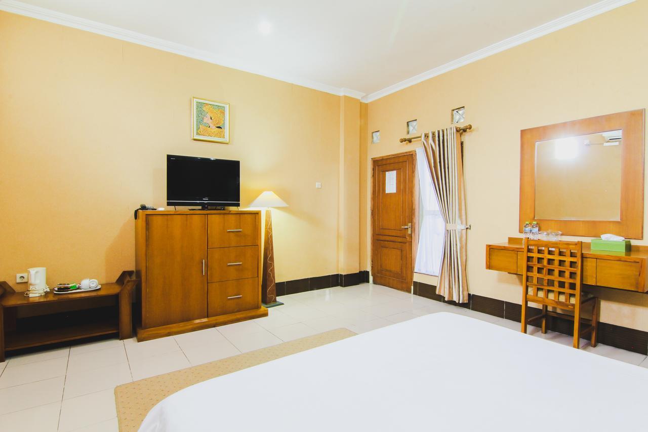 Hotel Bandara Asri Kalasan Extérieur photo