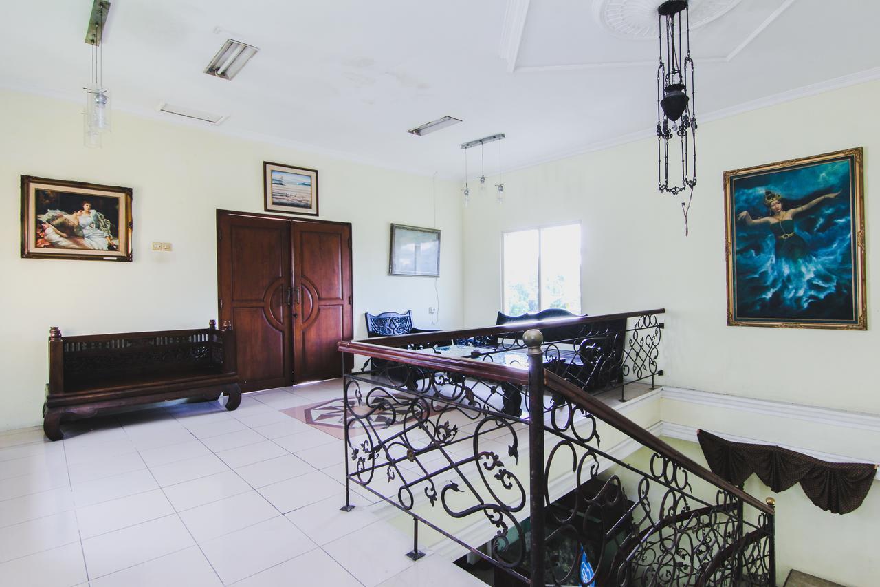 Hotel Bandara Asri Kalasan Extérieur photo