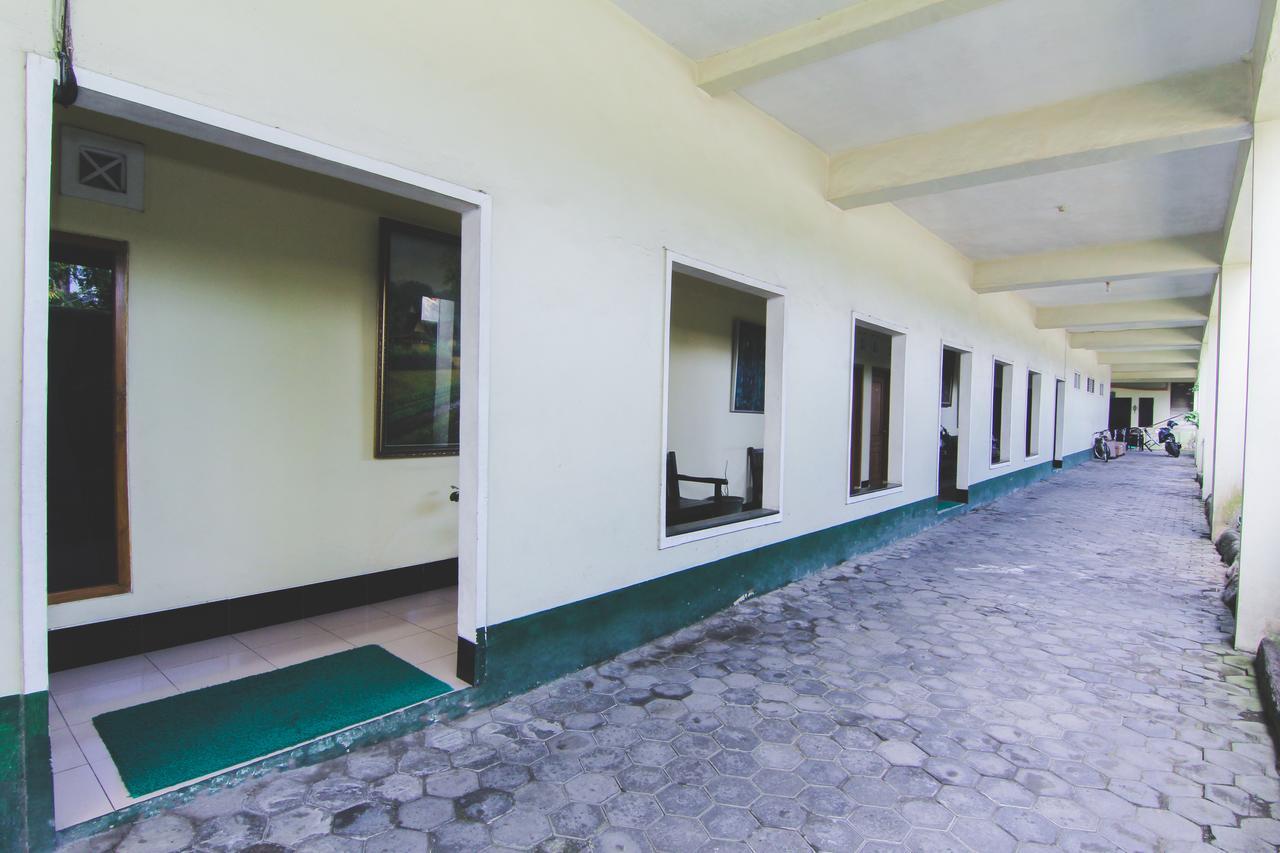 Hotel Bandara Asri Kalasan Extérieur photo